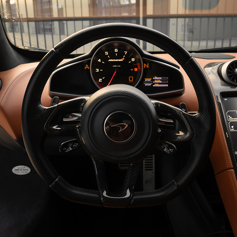 McLaren MP4-12C