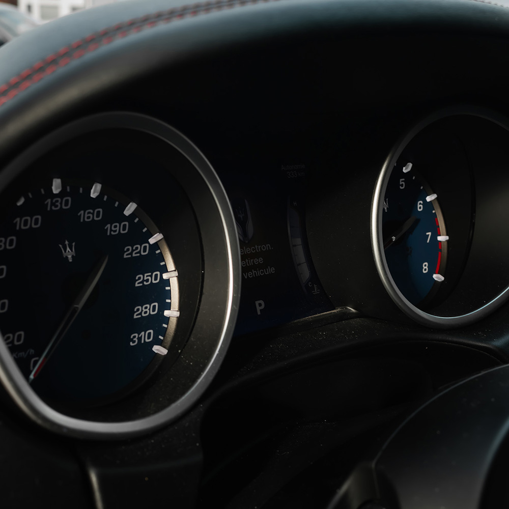 Location Maserati Ghibli SQ4