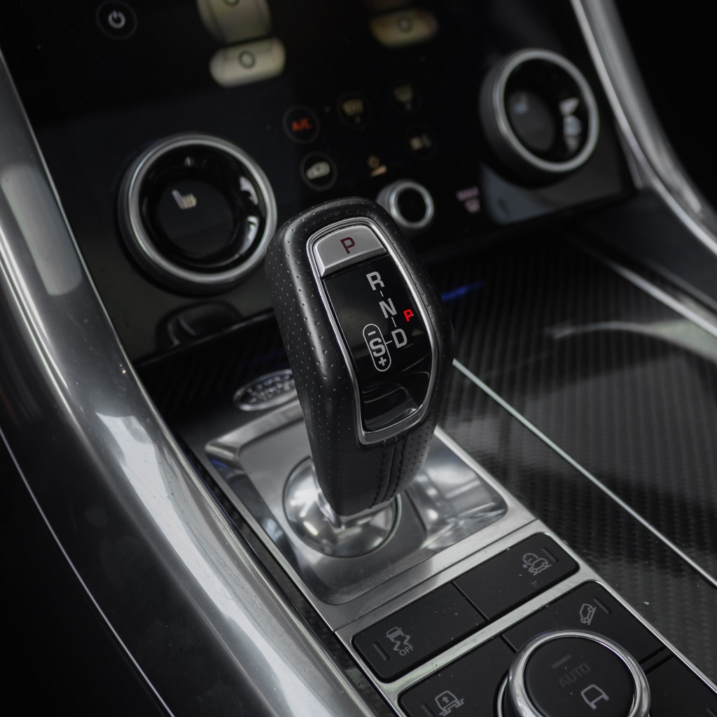 location range rover svr